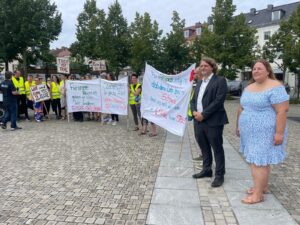 Mehr über den Artikel erfahren Offener Brief zu den Forderungen der streikenden Beschäftigten an der Asklepios-Klinik in Pasewalk